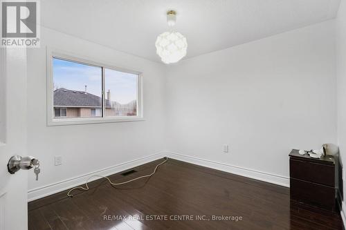 50 Beaconsfield Avenue, Brampton, ON - Indoor Photo Showing Other Room