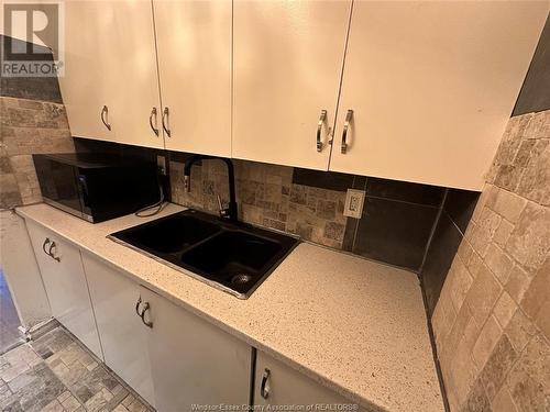 150 Park Avenue East Unit# 410, Chatham, ON - Indoor Photo Showing Kitchen With Double Sink