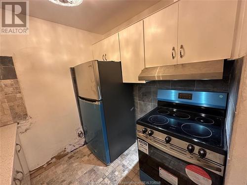 150 Park Avenue East Unit# 410, Chatham, ON - Indoor Photo Showing Kitchen