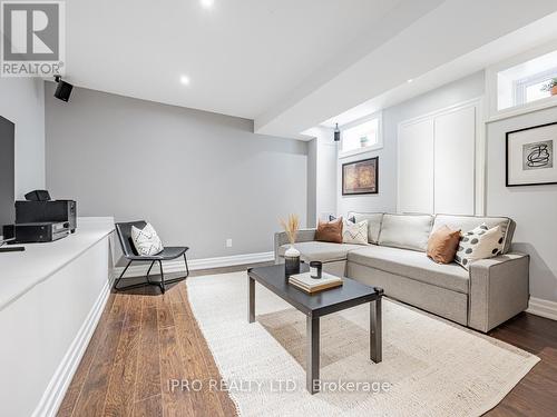 358 Sammon Avenue, Toronto, ON - Indoor