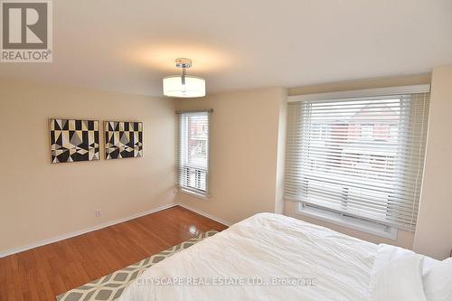 214 Sherman Avenue N, Hamilton, ON - Indoor Photo Showing Bedroom