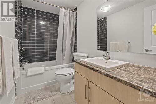 3 pac Bathroom - Basement - 62 Viceroy Mews, Ottawa, ON - Indoor Photo Showing Bathroom