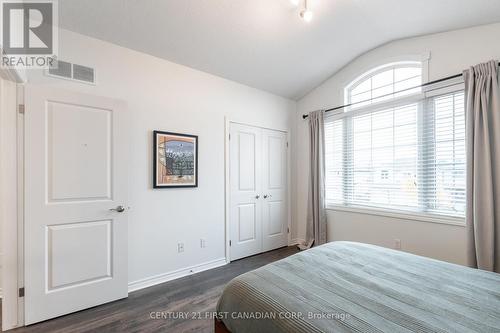 66 Havenwood Street, Middlesex Centre (Ilderton), ON - Indoor Photo Showing Bedroom