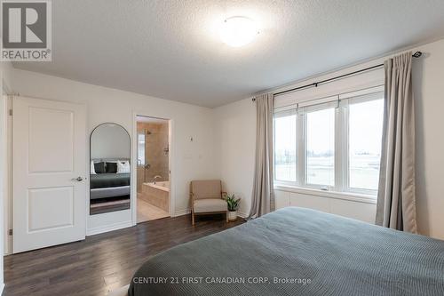 66 Havenwood Street, Middlesex Centre (Ilderton), ON - Indoor Photo Showing Bedroom