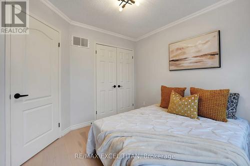 74 Giancola Crescent, Vaughan, ON - Indoor Photo Showing Bedroom