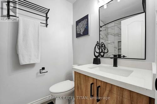 74 Giancola Crescent, Vaughan, ON - Indoor Photo Showing Bathroom