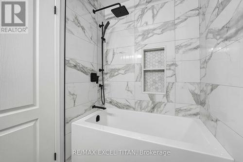 74 Giancola Crescent, Vaughan, ON -  Photo Showing Bathroom