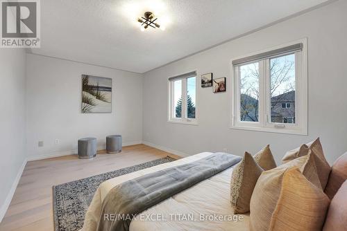 74 Giancola Crescent, Vaughan, ON - Indoor Photo Showing Bedroom