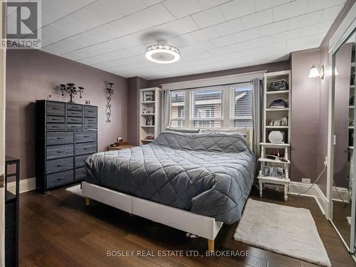 176 Russell Avenue, St. Catharines (451 - Downtown), ON - Indoor Photo Showing Bedroom