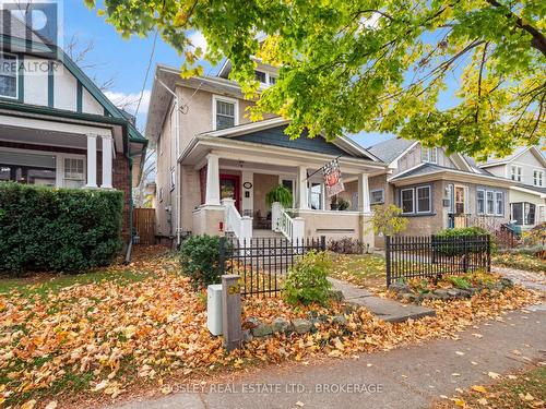 176 Russell Avenue, St. Catharines (451 - Downtown), ON - Outdoor With Deck Patio Veranda With Facade