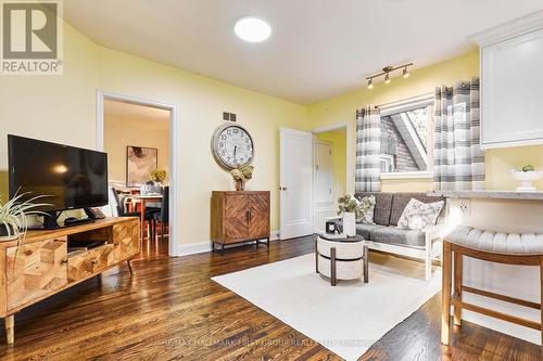 91 Riverside Drive S, Oshawa (Donevan), ON - Indoor Photo Showing Living Room