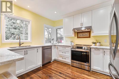 91 Riverside Drive S, Oshawa (Donevan), ON - Indoor Photo Showing Kitchen With Stainless Steel Kitchen With Upgraded Kitchen