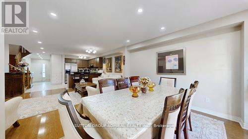 4 Old Orchard Crescent, Richmond Hill, ON - Indoor Photo Showing Dining Room