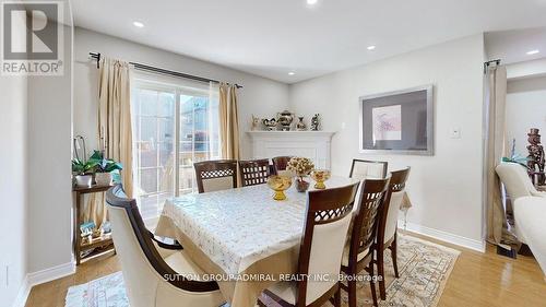 4 Old Orchard Crescent, Richmond Hill, ON - Indoor Photo Showing Dining Room