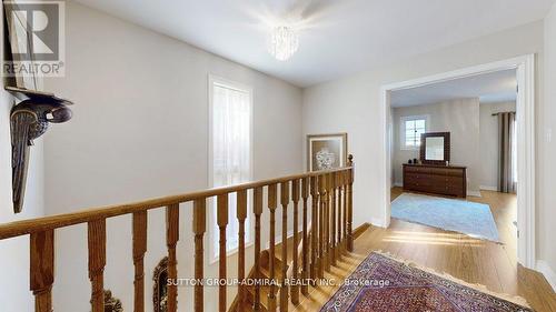 4 Old Orchard Crescent, Richmond Hill, ON - Indoor Photo Showing Other Room