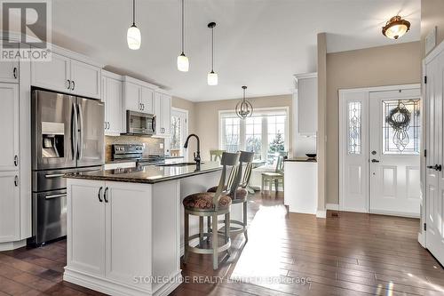 202 - 301 Carnegie Avenue, Peterborough (Northcrest), ON - Indoor Photo Showing Kitchen With Upgraded Kitchen