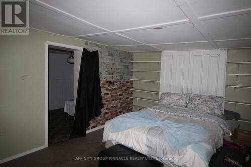 89 Lindsay Street, Kawartha Lakes (Fenelon Falls), ON - Indoor Photo Showing Bedroom