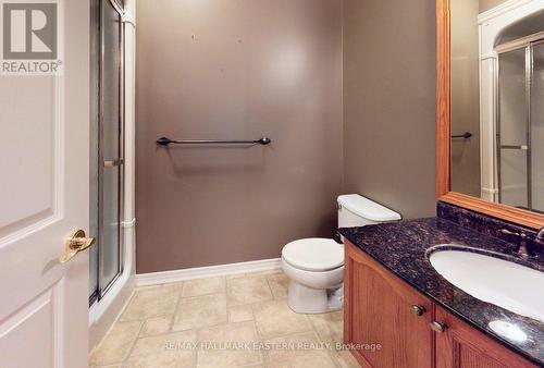 20 Village Crescent, Peterborough (Monaghan), ON - Indoor Photo Showing Bathroom