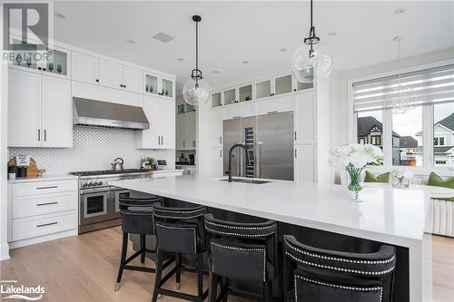 103 Springside Crescent, The Blue Mountains, ON - Indoor Photo Showing Kitchen With Upgraded Kitchen