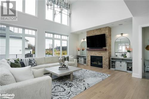 103 Springside Crescent, The Blue Mountains, ON - Indoor Photo Showing Living Room With Fireplace