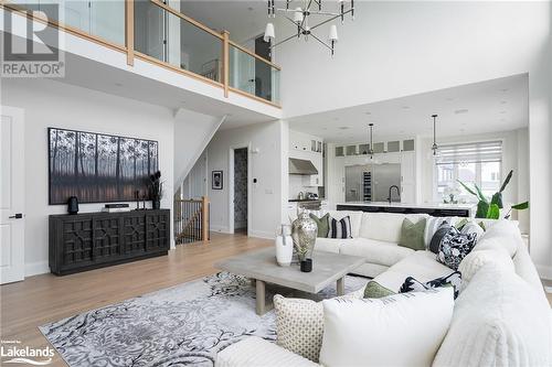 103 Springside Crescent, The Blue Mountains, ON - Indoor Photo Showing Living Room