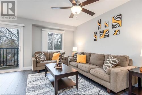 275 Eiwo Court Unit# 303, Waterloo, ON - Indoor Photo Showing Living Room