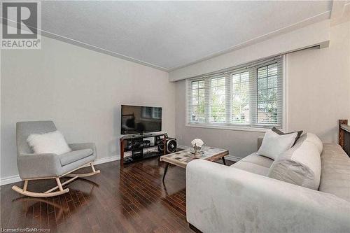 604 Glen Forrest Boulevard Unit# Upper, Waterloo, ON - Indoor Photo Showing Living Room