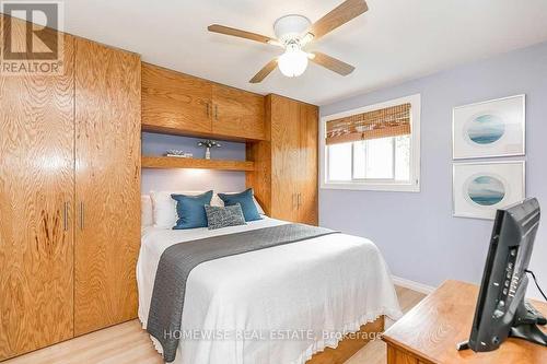 506 Duclos Point Road, Georgina, ON - Indoor Photo Showing Bedroom