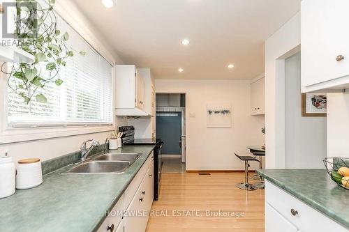 506 Duclos Point Road, Georgina, ON - Indoor Photo Showing Kitchen With Double Sink