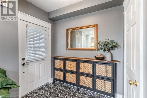 View of entryway - 259 Littlewood Drive, Oakville, ON - Indoor Photo Showing Other Room