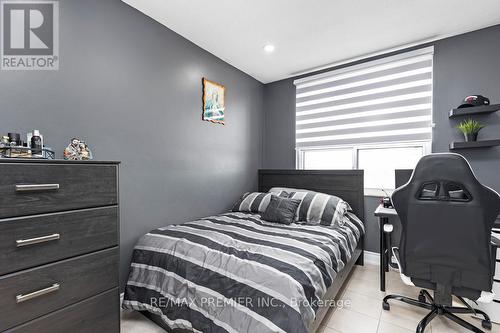 410 - 45 Silverstone Drive, Toronto, ON - Indoor Photo Showing Bedroom