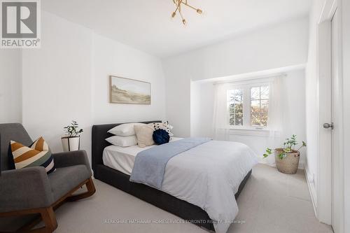 61 Fairview Avenue, Toronto, ON - Indoor Photo Showing Bedroom