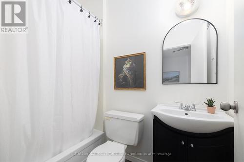 61 Fairview Avenue, Toronto, ON - Indoor Photo Showing Bathroom