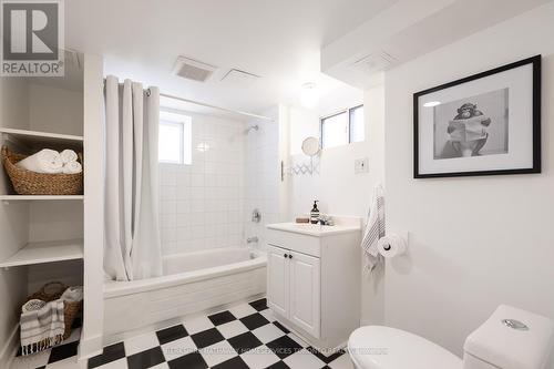 61 Fairview Avenue, Toronto, ON - Indoor Photo Showing Bathroom