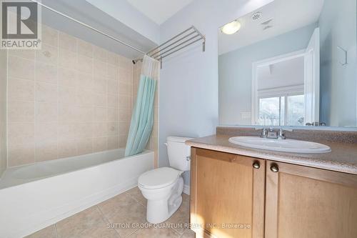 8 Cailiff Street, Brampton, ON - Indoor Photo Showing Bathroom