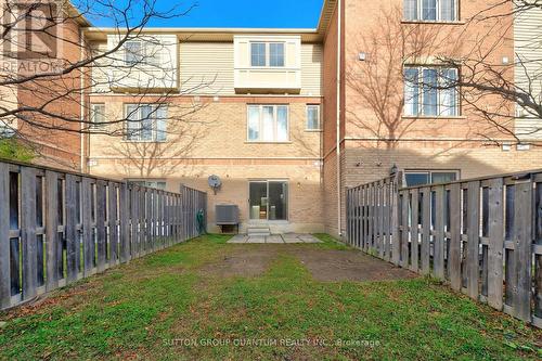 8 Cailiff Street, Brampton, ON - Outdoor