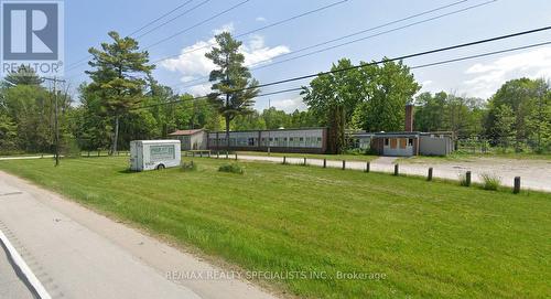 3267 Mosley Street, Wasaga Beach, ON 