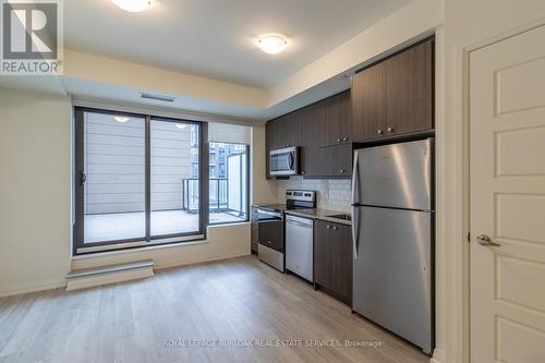 201 - 1415 Dundas Street E, Oakville, ON - Indoor Photo Showing Kitchen