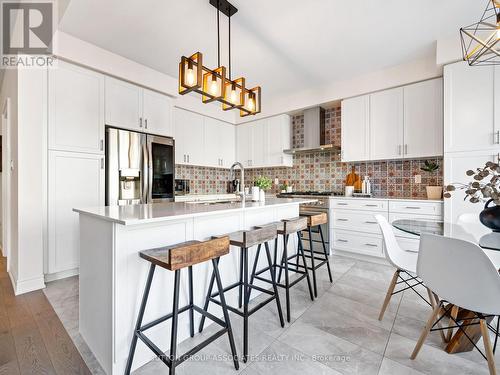 1166 Raspberry Terrace, Milton, ON - Indoor Photo Showing Kitchen