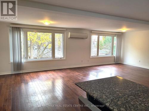 25 Oakmount Road, Toronto, ON - Indoor Photo Showing Other Room