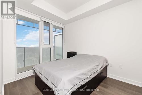 5111 - 3900 Confederation Parkway, Mississauga, ON - Indoor Photo Showing Bedroom