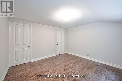 1638 Birchwood Drive, Mississauga, ON - Indoor Photo Showing Other Room