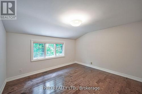 1638 Birchwood Drive, Mississauga, ON - Indoor Photo Showing Other Room