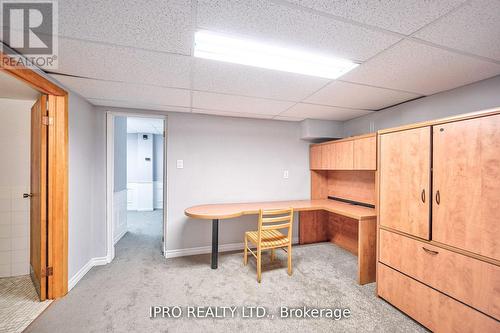 1638 Birchwood Drive, Mississauga, ON - Indoor Photo Showing Other Room