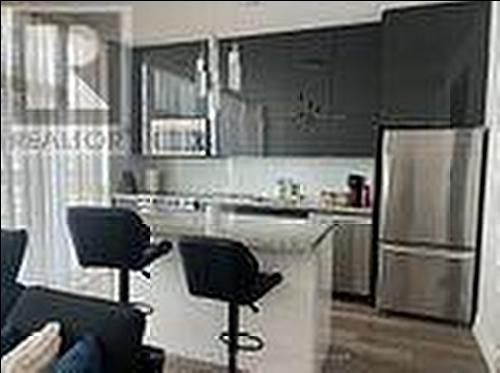 426 - 80 Marine Parade Drive, Toronto, ON - Indoor Photo Showing Kitchen With Upgraded Kitchen