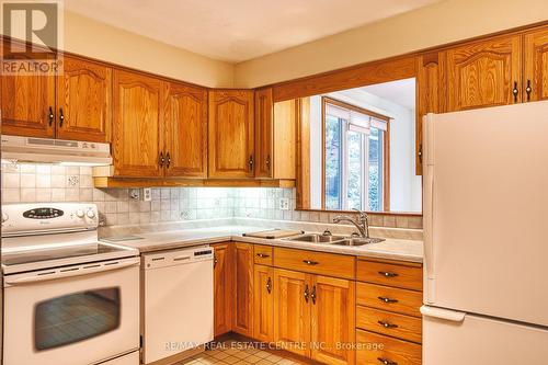 272 John Street, Centre Wellington, ON - Indoor Photo Showing Kitchen With Double Sink