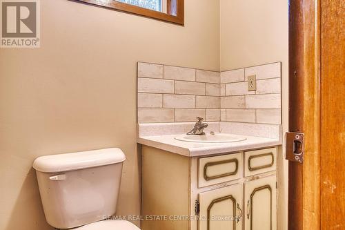 272 John Street, Centre Wellington, ON - Indoor Photo Showing Bathroom