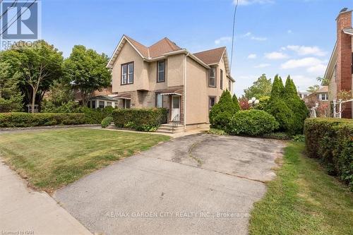 202 Niagara Street, Welland, ON - Outdoor With Facade