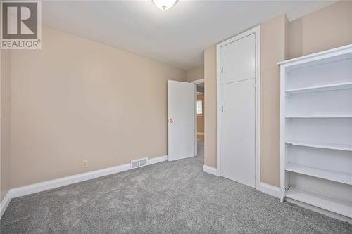 1462 Exmouth Street, Sarnia, ON - Indoor Photo Showing Other Room