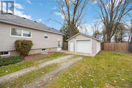 1462 Exmouth Street, Sarnia, ON - Outdoor